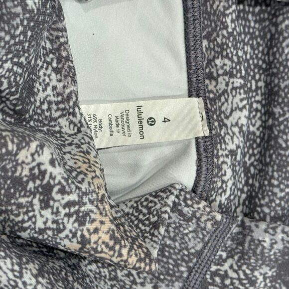 Like New! Lululemon Wunder Under High Rise Leggings Size 4 ‎ Luxtreme - Picture 3 of 6